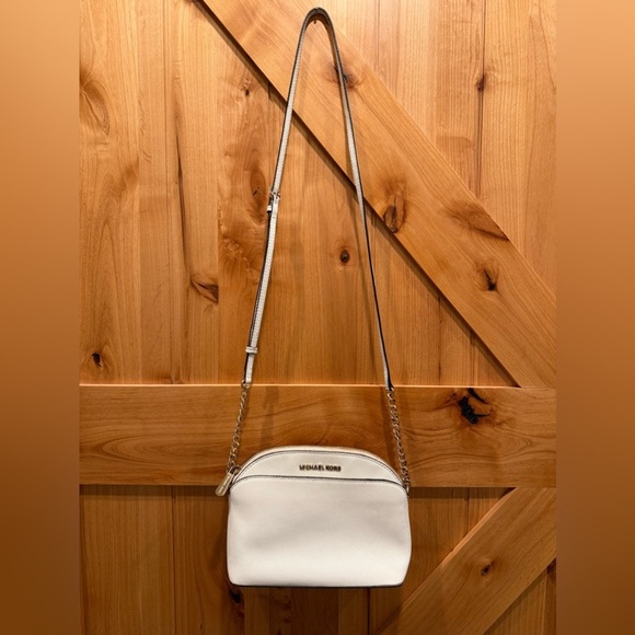 Michael Kors Dome Crossbody Leather Bag White Gold Hardware Purse - Picture 1 of 6